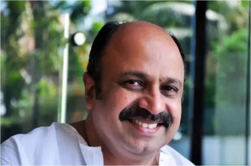 അമ്മയിൽ രാഷ്ട്രീയമില്ല, സംഘടനയാണ് വലുത്: സിദ്ദിഖ് അമ്മയിൽ രാഷ്ട്രീയമില്ല, സംഘടനയാണ് വലുത്: സിദ്ദിഖ്