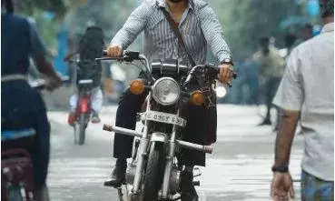 നാച്ചുറൽ സ്റ്റാർ നാനിയും വിവേക് ആത്രേയയും ഒന്നിക്കുന്ന സൂര്യാസ് സാറ്റർഡേ ! സെക്കൻഡ് ലുക്ക് പുറത്ത് നാച്ചുറൽ സ്റ്റാർ നാനിയും വിവേക് ആത്രേയയും ഒന്നിക്കുന്ന സൂര്യാസ് സാറ്റർഡേ ! സെക്കൻഡ് ലുക്ക് പുറത്ത്