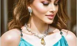 ബാലയ്യയുടെ സിനിമാ സെറ്റിൽ വെച്ച് ഉർവശി റൗട്ടേലയ്ക്ക് ഗുരുതര പരിക്ക് ബാലയ്യയുടെ സിനിമാ സെറ്റിൽ വെച്ച് ഉർവശി റൗട്ടേലയ്ക്ക് ഗുരുതര പരിക്ക്