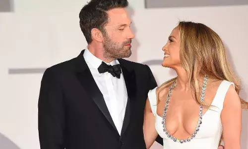 ഹോളിവുഡ് താര ദമ്പതികളായ ജെന്നിഫര് ലോപ്പസും ബെന് അഫ്ളെക്കും വേർപിരിയുന്നു ഹോളിവുഡ് താര ദമ്പതികളായ ജെന്നിഫര് ലോപ്പസും ബെന് അഫ്ളെക്കും വേർപിരിയുന്നു