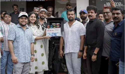 ഗോകുലം മൂവീസിൻ്റെ ഭ.ഭ.ബ ചിത്രീകരണം ആരംഭിച്ചു. ഗോകുലം മൂവീസിൻ്റെ ഭ.ഭ.ബ ചിത്രീകരണം ആരംഭിച്ചു.