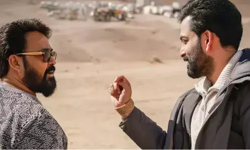 കാലാവസ്ഥാ ദൈവങ്ങളെ ചതിക്കരുത്; പ്രാര്ത്ഥനയോടെ പൃഥ്വിരാജ് കാലാവസ്ഥാ ദൈവങ്ങളെ ചതിക്കരുത്; പ്രാര്ത്ഥനയോടെ പൃഥ്വിരാജ്