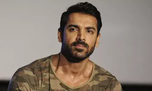 മരണമാണ് നിങ്ങൾ വിൽക്കുന്നത്; താരങ്ങൾക്കിടയിലെ പാൻ മസാല ഉപയോഗം പ്രോത്സാഹിപ്പിക്കുന്നതിനെതിരെ ജോൺ എബ്രഹാം മരണമാണ് നിങ്ങൾ വിൽക്കുന്നത്; താരങ്ങൾക്കിടയിലെ പാൻ മസാല ഉപയോഗം പ്രോത്സാഹിപ്പിക്കുന്നതിനെതിരെ ജോൺ എബ്രഹാം