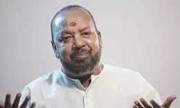 മകള് വിളിച്ചുപറഞ്ഞപ്പോഴാണ് അവാര്ഡ് വിവരം അറിയുന്നത്, കുറേ നാളായുള്ള ആഗ്രഹം സാധിച്ചു - വിദ്യാധരന് മാസ്റ്റര് മകള് വിളിച്ചുപറഞ്ഞപ്പോഴാണ് അവാര്ഡ് വിവരം അറിയുന്നത്, കുറേ നാളായുള്ള ആഗ്രഹം സാധിച്ചു - വിദ്യാധരന് മാസ്റ്റര്