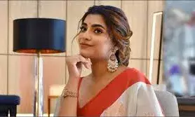 10 വർഷം മുൻപ് നടന്ന സംഭവം, അത് ലൂസിഫർ ഓഡിഷൻ അല്ല; മാളവിക ശ്രീനാഥ് 10 വർഷം മുൻപ് നടന്ന സംഭവം, അത് ലൂസിഫർ ഓഡിഷൻ അല്ല; മാളവിക ശ്രീനാഥ്