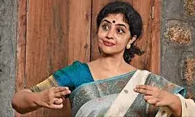 കംഫർട്ടബിൾ അല്ലെന്നു തോന്നി, അതുകൊണ്ടാണ് സിനിമയിലേക്കു വരാതിരുന്നത്: മേതിൽ ദേവിക കംഫർട്ടബിൾ അല്ലെന്നു തോന്നി, അതുകൊണ്ടാണ് സിനിമയിലേക്കു വരാതിരുന്നത്: മേതിൽ ദേവിക