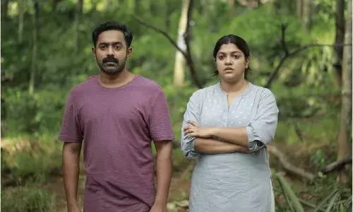 ആസിഫ് അലി കേന്ദ്രകഥാപാത്രമായ കിഷ്കിന്ധാ കാണ്ഡം ഓണത്തിന്.