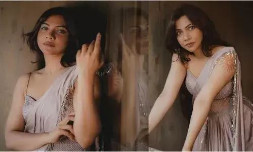 ഗ്ലാമറസ് ലുക്കിൽ മഡോണ സെബാസ്റ്റ്യൻ ഗ്ലാമറസ് ലുക്കിൽ മഡോണ സെബാസ്റ്റ്യൻ