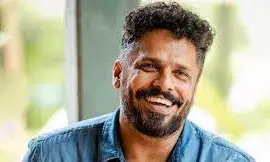 സംവിധായകൻ ആഷിക്ക് അബു ഫെഫ്ക്കയിൽ നിന്നും രാജിവെച്ചു സംവിധായകൻ ആഷിക്ക് അബു ഫെഫ്ക്കയിൽ നിന്നും രാജിവെച്ചു