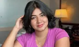 തുടക്കക്കാലത്ത് എനിക്ക് ബസ് കൂലി പോലും കിട്ടിയിരുന്നില്ല; പക്ഷേ നായകനേക്കാൾ പ്രതിഫലം കിട്ടിയ സിനിമയുമുണ്ട്: ഗ്രേസ് ആന്റണി തുടക്കക്കാലത്ത് എനിക്ക് ബസ് കൂലി പോലും കിട്ടിയിരുന്നില്ല; പക്ഷേ നായകനേക്കാൾ പ്രതിഫലം കിട്ടിയ സിനിമയുമുണ്ട്: ഗ്രേസ് ആന്റണി