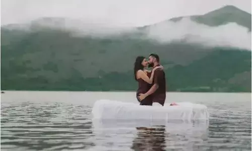 ഹോട്ട് ലുക്കിൽ പ്രീ വെഡിങ് ഷൂട്ടുമായി ശ്രീവിദ്യ; വിവാഹം ഇങ്ങ് അടുത്തെത്തി ഹോട്ട് ലുക്കിൽ പ്രീ വെഡിങ് ഷൂട്ടുമായി ശ്രീവിദ്യ; വിവാഹം ഇങ്ങ് അടുത്തെത്തി