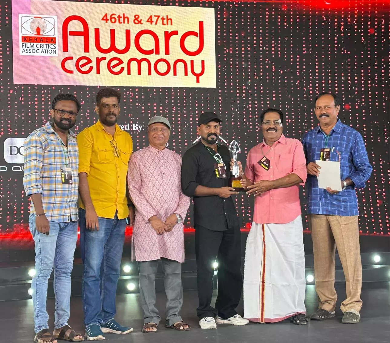 കേരള ഫിലിം ക്രിട്ടിക്സ് അവാർഡ് നിറവിൽ ചെക്കൻ. കേരള ഫിലിം ക്രിട്ടിക്സ് അവാർഡ് നിറവിൽ ചെക്കൻ.