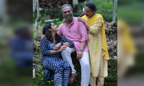 മാറുന്ന സാമൂഹിക വ്യവസ്ഥിതി, നീറുന്ന വാർദ്ധക്യ മനസ്സുകൾ; വെട്ടം ഓണത്തിന്