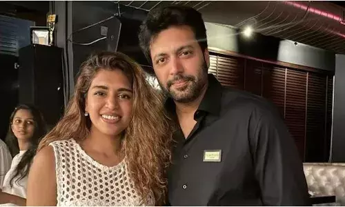 അവളെ ഇതിലേക്ക് വലിച്ചിഴയ്ക്കരുത്; പ്രണയത്തിലെന്ന് വാർത്തകൾക്ക് പ്രതികരണവുമായി ജയം രവി അവളെ ഇതിലേക്ക് വലിച്ചിഴയ്ക്കരുത്; പ്രണയത്തിലെന്ന് വാർത്തകൾക്ക് പ്രതികരണവുമായി ജയം രവി