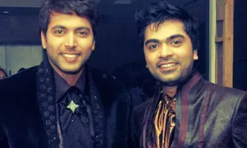 പൊന്നിയിൻ സെൽവനിൽ നിന്ന് ചിമ്പുവിനെ പുറത്താക്കാൻ ശ്രമിച്ചിട്ടില്ലെന്ന് ജയം രവി പൊന്നിയിൻ സെൽവനിൽ നിന്ന് ചിമ്പുവിനെ പുറത്താക്കാൻ ശ്രമിച്ചിട്ടില്ലെന്ന് ജയം രവി