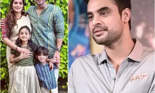 എന്റെ മക്കൾ ഞാൻ ഒഴിക്കെ ബാക്കി എല്ലാവരുടെയും ഫാൻ ആണ്: ടൊവിനോ എന്റെ മക്കൾ ഞാൻ ഒഴിക്കെ ബാക്കി എല്ലാവരുടെയും ഫാൻ ആണ്: ടൊവിനോ