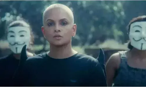 സ്തുതി ഒരു പ്രണയഗാനം; വിവാദങ്ങളിൽ പ്രതികരിച്ച് ഗാനത്തിന്റെ രചയിതാവ് സ്തുതി ഒരു പ്രണയഗാനം; വിവാദങ്ങളിൽ പ്രതികരിച്ച് ഗാനത്തിന്റെ രചയിതാവ്