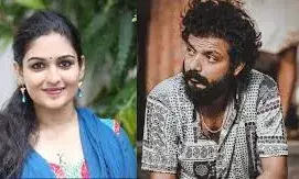 പ്രയാഗ മാർട്ടിനെയും  ശ്രീനാഥ് ഭാസിയെയും ചോദ്യം ചെയ്ത മാറാട് പോലീസ്. പ്രയാഗ മാർട്ടിനെയും  ശ്രീനാഥ് ഭാസിയെയും ചോദ്യം ചെയ്ത മാറാട് പോലീസ്.