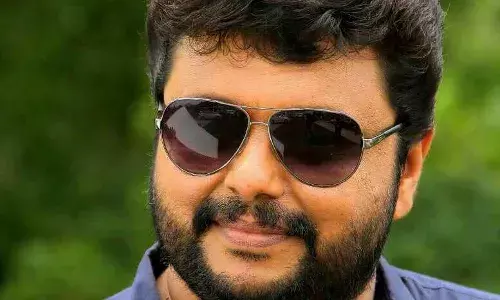 കഴിവുള്ളതുകൊണ്ട് നിരന്തരം ആക്രമിക്കപ്പെടുന്നു; തന്റെ ചിത്രത്തിനെ ഡീഗ്രേഡ് ചെയ്യുന്നുവെന്ന് ആരോപിച്ചു സംവിധായകൻ എം.എ നിഷാദ് കഴിവുള്ളതുകൊണ്ട് നിരന്തരം ആക്രമിക്കപ്പെടുന്നു; തന്റെ ചിത്രത്തിനെ ഡീഗ്രേഡ് ചെയ്യുന്നുവെന്ന് ആരോപിച്ചു സംവിധായകൻ എം.എ നിഷാദ്