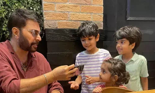 കുട്ടികളോടൊപ്പം മുഹമ്മദ് കുട്ടി ; ശിശുദിനാശംസയുമായി മമ്മൂക്ക കുട്ടികളോടൊപ്പം മുഹമ്മദ് കുട്ടി ; ശിശുദിനാശംസയുമായി മമ്മൂക്ക