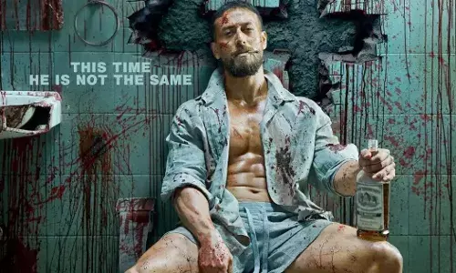 ടൈഗറിന്റെ ഭാഗി 4 ഫസ്റ്റ് ലുക്ക് പുറത്ത്  ; റീമേയ്ക്ക് വുഡ് തിരിച്ചെത്തുമോ? ടൈഗറിന്റെ ഭാഗി 4 ഫസ്റ്റ് ലുക്ക് പുറത്ത്  ; റീമേയ്ക്ക് വുഡ് തിരിച്ചെത്തുമോ?