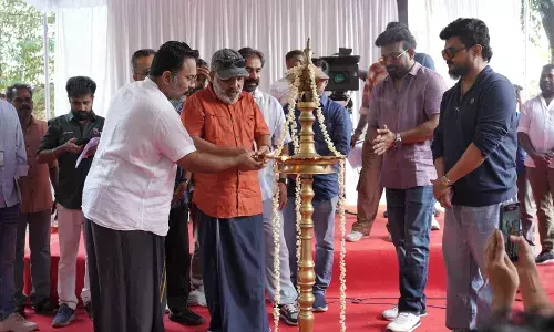 ജാഫർ ഇടുക്കിയും അജു വർഗീസും  കേന്ദ്ര കഥാപാത്രങ്ങളാകുന്ന  ആമോസ് അലക്സാണ്ഡർ - ആരംഭിച്ചു.