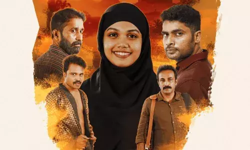 ദി മലബാർ ടെയിൽസ് അന്തോളജി മൂവി ഫസ്റ്റ് ലുക്ക് പോസ്റ്റർ പുറത്തിറങ്ങി ദി മലബാർ ടെയിൽസ് അന്തോളജി മൂവി ഫസ്റ്റ് ലുക്ക് പോസ്റ്റർ പുറത്തിറങ്ങി