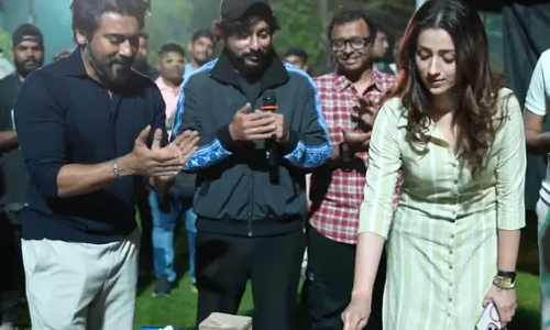 സിനിമയിലെ 22 വർഷം സൂര്യ 45ന്റെ സെറ്റിൽ വെച്ച് ആഘോഷിച്ച് തൃഷ