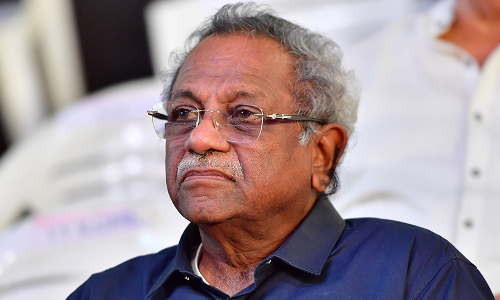 എത്ര പോസ്റ്റുകൾ വേണമെങ്കിൽ അവർ ഇട്ടോട്ടെ: ഷാജി എൻ കരുൺ