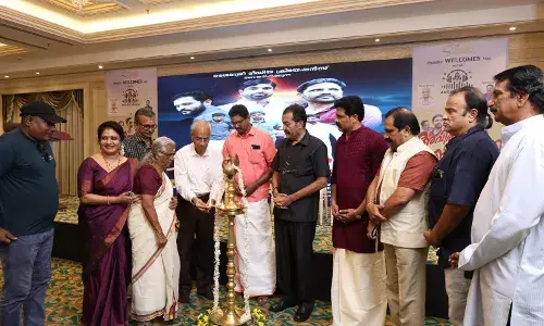 ട്യൂണിനൊപ്പം  പാട്ടെഴുതുന്നത് ഗാനങ്ങളുടെ മഹത്വത്തിനെ നശിപ്പിക്കുന്നു :കെ.ജയകുമാർ  ഐ.എ.എസ്.