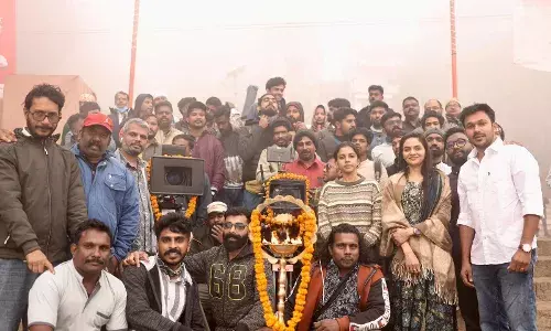 വർഷാ വാസുദേവിന്റെ സംവിധാനത്തിൽ ഇന്ദ്രൻസും മധുബാലയും ഒരുമിക്കുന്ന പ്രൊഡക്ഷൻ നമ്പർ1ന്റെ ചിത്രീകരണം വാരണാസിയിൽ ആരംഭിച്ചു