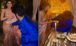 അസ്വസ്ഥയായി ഉർവ്വശി  റൗട്ടേല, ബാലകൃഷ്ണയുടെ കോമാളിത്തരങ്ങൾ കണ്ടു വിമർശിച്ചു സോഷ്യൽ മീഡിയ