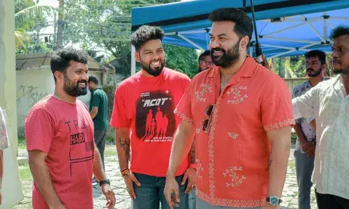 ഇന്ദ്രജിത്ത് സുകുമാരൻ്റെ ക്രൈം ഇൻവെസ്റ്റിഗേഷൻ ത്രില്ലർ ധീരം ചിത്രത്തിൻ്റെ പൂജയും സ്വിച്ചോൺ കർമ്മവും നടന്നു... ഇന്ദ്രജിത്ത് സുകുമാരൻ്റെ ക്രൈം ഇൻവെസ്റ്റിഗേഷൻ ത്രില്ലർ ധീരം ചിത്രത്തിൻ്റെ പൂജയും സ്വിച്ചോൺ കർമ്മവും നടന്നു...