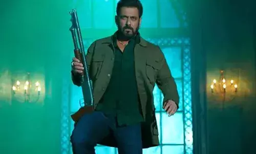 ഹെലികോപ്റ്ററും, ട്രെയിനും ജയിൽ സംഘട്ടന രംഗങ്ങളും ; സീനാണ് സല്മാന്റെ സിക്കന്ദർ ഹെലികോപ്റ്ററും, ട്രെയിനും ജയിൽ സംഘട്ടന രംഗങ്ങളും ; സീനാണ് സല്മാന്റെ സിക്കന്ദർ
