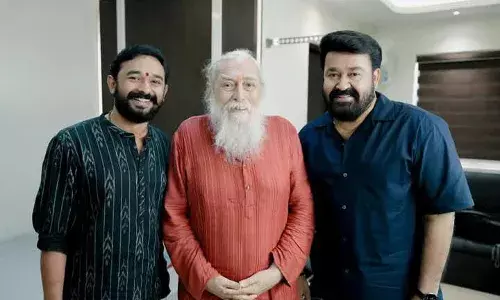 രാജനാക മാർക്ക് ഡിസ്കോവ്സ്കിയ്ക്ക് ആദരാഞ്ജലി അർപ്പിച്ച് മോഹൻലാൽ രാജനാക മാർക്ക് ഡിസ്കോവ്സ്കിയ്ക്ക് ആദരാഞ്ജലി അർപ്പിച്ച് മോഹൻലാൽ