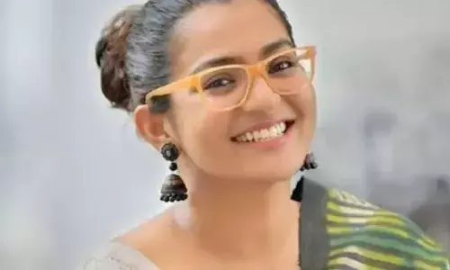 പ്രണയത്തെക്കുറിച്ച് തുറന്ന് പറഞ്ഞ് പാർവ്വതി തിരുവോത്ത് പ്രണയത്തെക്കുറിച്ച് തുറന്ന് പറഞ്ഞ് പാർവ്വതി തിരുവോത്ത്