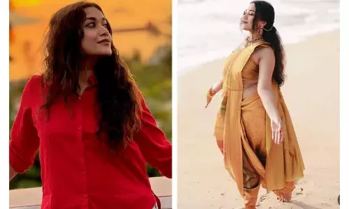 രോമാഞ്ചം ആണെങ്കിലും കുളിര് കോരിപ്പിച്ചാലുംഎടുത്തിട്ടാൽ പണി കിട്ടും; താകീതുമായി പാർവതി കൃഷ്ണ രോമാഞ്ചം ആണെങ്കിലും കുളിര് കോരിപ്പിച്ചാലുംഎടുത്തിട്ടാൽ പണി കിട്ടും; താകീതുമായി പാർവതി കൃഷ്ണ