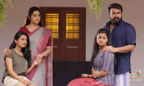 വരുൺ പ്രഭാകറിന് നീതി വാങ്ങിക്കൊടുക്കാൻ ഇനി സി ബി ഐ എത്തുമോ ? വരുൺ പ്രഭാകറിന് നീതി വാങ്ങിക്കൊടുക്കാൻ ഇനി സി ബി ഐ എത്തുമോ ?