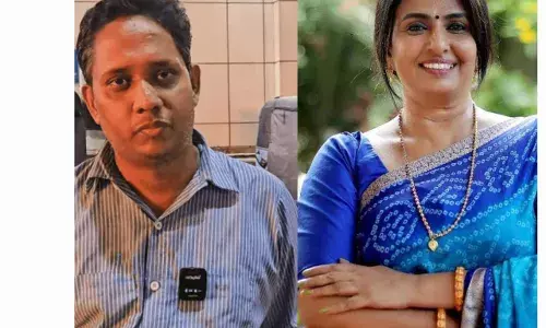 സന്തോഷ് വർക്കി ഫോണിൽ വിളിച്ച് ശല്യം ചെയ്തവരിൽ മായാ വിശ്വനാഥും സന്തോഷ് വർക്കി ഫോണിൽ വിളിച്ച് ശല്യം ചെയ്തവരിൽ മായാ വിശ്വനാഥും