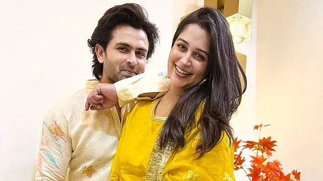 ദീപിക കക്കറിന് കരളിൽ ട്യൂമർ  അസുഖവിവരം ആരാധകരെ വ്ലോഗിലൂടെ അറിയിച്ച് ഭർത്താവ്