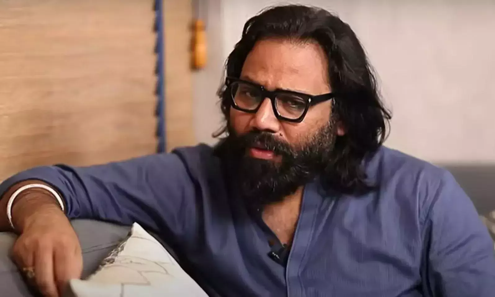 ഇതാണോ നിങ്ങളുടെ ഫെമിനിസ്റ്റ് നിലപാട്? സ്പിരിറ്റിന്റെ കഥ പുറത്തു വിട്ട യുവതാരത്തിന് എതിരെ സന്ദീപ് റെഡി വാങ്ക ഇതാണോ നിങ്ങളുടെ ഫെമിനിസ്റ്റ് നിലപാട്? സ്പിരിറ്റിന്റെ കഥ പുറത്തു വിട്ട യുവതാരത്തിന് എതിരെ സന്ദീപ് റെഡി വാങ്ക