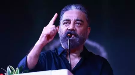 സ്നേഹത്തോടെ പറഞ്ഞ വാക്കുകൾ വളച്ചൊടിച്ചു, മാപ്പ് പറയില്ല: കമൽ ഹാസൻ സ്നേഹത്തോടെ പറഞ്ഞ വാക്കുകൾ വളച്ചൊടിച്ചു, മാപ്പ് പറയില്ല: കമൽ ഹാസൻ