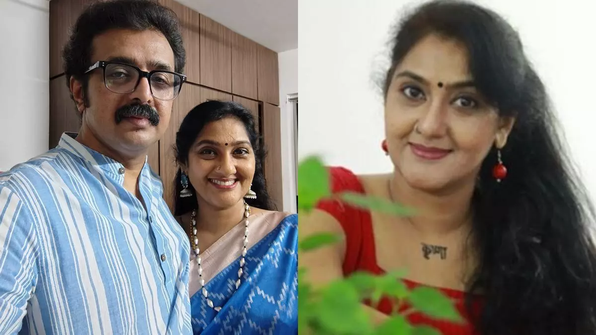 എട്ടാം ക്ലാസ്സിലെ ക്രഷ്, ഇപ്പോൾ ലീവ് ഇൻ റിലേഷനിലെ പാർടണർ: അഞ്ജു അരവിന്ദ് എട്ടാം ക്ലാസ്സിലെ ക്രഷ്, ഇപ്പോൾ ലീവ് ഇൻ റിലേഷനിലെ പാർടണർ: അഞ്ജു അരവിന്ദ്