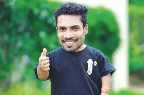 അഭിനേതാവിന്  ഏറ്റവും വലിയ ലഹരി അഭിനയമായിരിക്കണം : ഗിന്നസ് പക്രു അഭിനേതാവിന്  ഏറ്റവും വലിയ ലഹരി അഭിനയമായിരിക്കണം : ഗിന്നസ് പക്രു