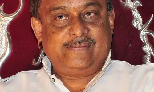 തമിഴിന് ലിപി ഉണ്ടായത് കന്നഡയിൽ നിന്ന്: കമൽ ഹാസന് എതിരെ സംഗീത സംവിധായകൻ ഹംസലേഖ തമിഴിന് ലിപി ഉണ്ടായത് കന്നഡയിൽ നിന്ന്: കമൽ ഹാസന് എതിരെ സംഗീത സംവിധായകൻ ഹംസലേഖ