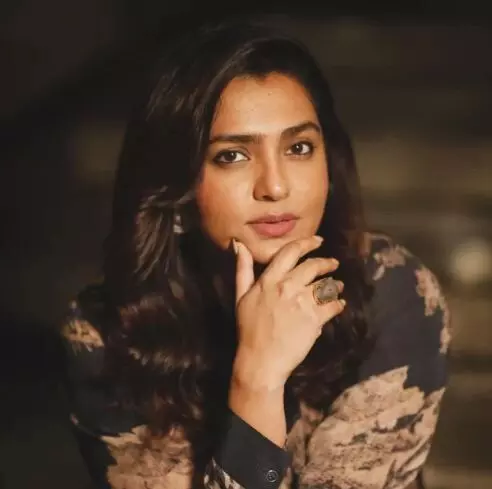 വലിയ ധൃതിയൊന്നും ഇല്ല, റിപ്പോർട്ട് സമർപ്പിച്ചിട്ട് അഞ്ചര വർഷമല്ലേ ആയിട്ടുള്ളൂ? മുഖ്യമന്ത്രിക്കെതിരെ വിമർശനം ഉന്നയിച്ച് പാർവതി വലിയ ധൃതിയൊന്നും ഇല്ല, റിപ്പോർട്ട് സമർപ്പിച്ചിട്ട് അഞ്ചര വർഷമല്ലേ ആയിട്ടുള്ളൂ? മുഖ്യമന്ത്രിക്കെതിരെ വിമർശനം ഉന്നയിച്ച് പാർവതി