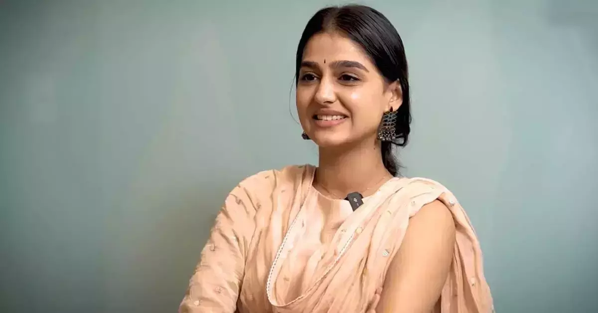 എനിക്ക് അവളില് സന്തോഷമുണ്ട് അവള്ക്കും അങ്ങനെ തന്നെയാണ്. എനിക്ക് അവളില് സന്തോഷമുണ്ട് അവള്ക്കും അങ്ങനെ തന്നെയാണ്.