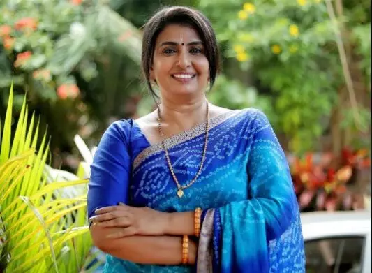 മോഹൻലാൽ വിളിച്ചാലും ബിഗ്ബോസിലേക്കില്ല: കാരണം വ്യക്തമാക്കി നടി മായ വിശ്വനാഥ് മോഹൻലാൽ വിളിച്ചാലും ബിഗ്ബോസിലേക്കില്ല: കാരണം വ്യക്തമാക്കി നടി മായ വിശ്വനാഥ്