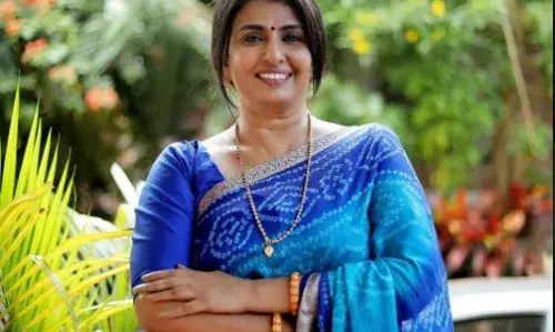 മോഹൻലാൽ വിളിച്ചാലും ബിഗ്ബോസിലേക്കില്ല: കാരണം വ്യക്തമാക്കി നടി മായ വിശ്വനാഥ് മോഹൻലാൽ വിളിച്ചാലും ബിഗ്ബോസിലേക്കില്ല: കാരണം വ്യക്തമാക്കി നടി മായ വിശ്വനാഥ്