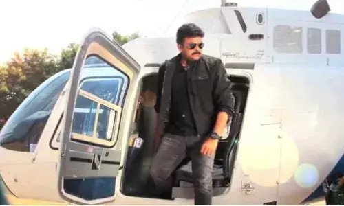 തെലുങ്കിലെ മെഗാസ്റ്റാറായതിനാല് നായകന് അംബാസഡര് ഓടിക്കില്ല,  മിനിമം ഹെലികോപ്റ്ററെങ്കിലും വേണം: തുടരും തെലുങ്ക് റീമേക്കിനെ കളിയാക്കി ട്രോളന്മാർ തെലുങ്കിലെ മെഗാസ്റ്റാറായതിനാല് നായകന് അംബാസഡര് ഓടിക്കില്ല,  മിനിമം ഹെലികോപ്റ്ററെങ്കിലും വേണം: തുടരും തെലുങ്ക് റീമേക്കിനെ കളിയാക്കി ട്രോളന്മാർ